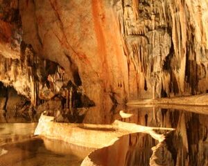 Slovenske jaskyne s krásnymi scenériami